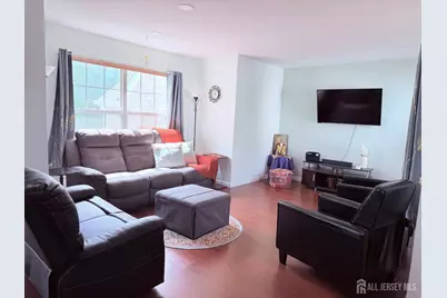 918 Plymouth Road, North Brunswick Township, NJ 08902 - Photo 9