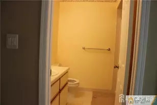 82 Keystone Ct, Edison, NJ 08817 - Photo 21
