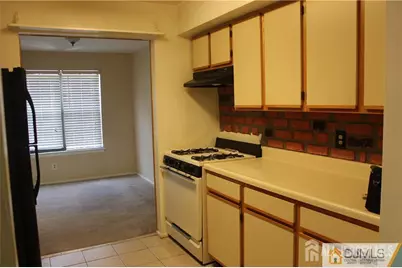 82 Keystone Court, Edison, NJ 08817 - Photo 11