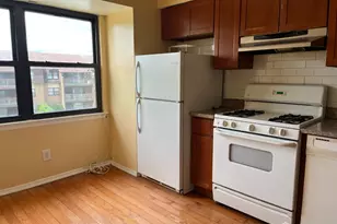 1941 Raspberry Ct, Edison, NJ 08817 - Photo 3
