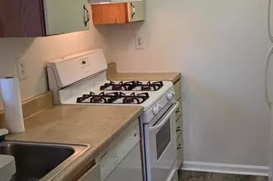 282 Cozzens Ct, East Brunswick Township, NJ 08816 - Photo 7