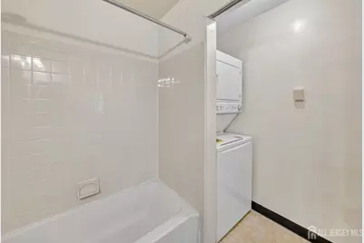601 Ravens Crest Drive #601, Plainsboro Township, NJ 08536 - Photo 7