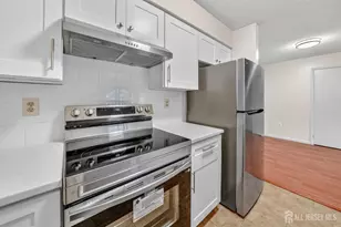 601 Ravens Crest Dr, Plainsboro Township, NJ 08536 - Photo 15