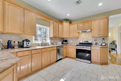 29 Tower Road, Edison, NJ 08820 - Photo 19