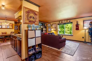 18 Steeplechase Ct, Franklin Township, NJ 08873 - Photo 3
