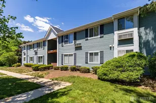 18 Steeplechase Ct, Franklin Township, NJ 08873 - Photo 13