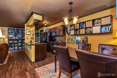 18 Steeplechase Court, Franklin Township, NJ 08873 - Photo 5