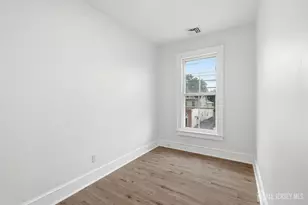 30 W Somerset Street W, Raritan, NJ 08869 - Photo 15