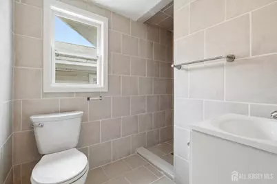 30 W Somerset Street W #2B, Raritan, NJ 08869 - Photo 17