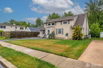 172 Elizabeth Avenue, Iselin, NJ 08830 - Photo 3