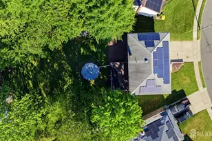 742 Gornik Dr, Perth Amboy, NJ 08861 - Photo 29