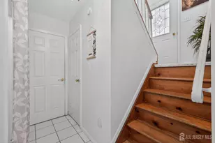 742 Gornik Dr, Perth Amboy, NJ 08861 - Photo 19
