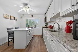 742 Gornik Dr, Perth Amboy, NJ 08861 - Photo 13
