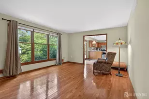 7 Lake Farrington Dr, North Brunswick Township, NJ 08902 - Photo 21