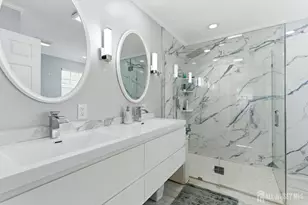 26 Alexis Ln, Edison, NJ 08820 - Photo 21