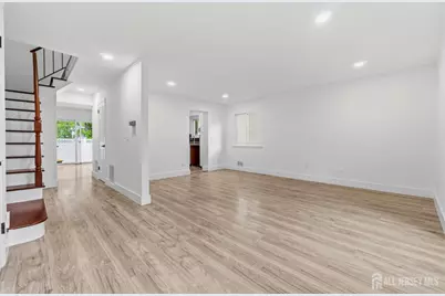 39 Davids Court, South Brunswick Township, NJ 08810 - Photo 5