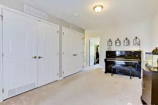 319 Kramer Ct, Florence, NJ 08518 - Photo 9