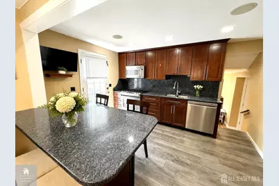 11 Coral Court, Colonia, NJ 07067 - Photo 9