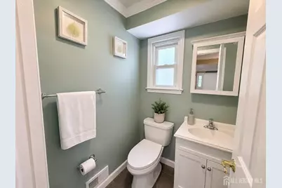 11 Coral Court, Colonia, NJ 07067 - Photo 17