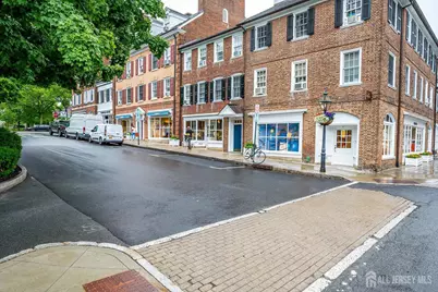 9 Palmer Square #B, Princeton, NJ 08542 - Photo 3