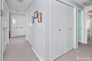 136 Plymouth Ln, Monroe Township, NJ 08831 - Photo 3