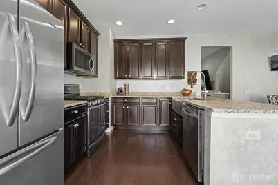 117 Beacon Lane, Eatontown, NJ 07724 - Photo 25