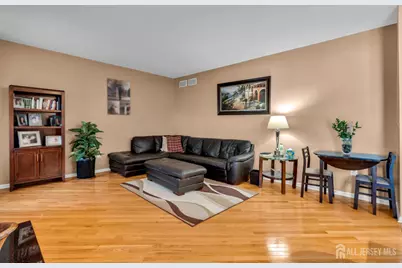10 Beacon Place, Old Bridge Township, NJ 08857 - Photo 17