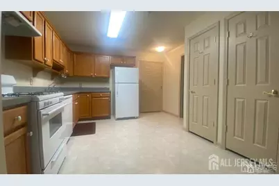 163 Liddle Avenue, Edison, NJ 08837 - Photo 7