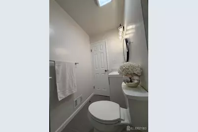 87 Sassafras Court, North Brunswick Township, NJ 08902 - Photo 19