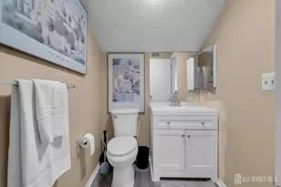 492 Bayberry Ct, Englishtown, NJ 07726 - Photo 29