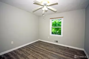 1 Orchid Ct, Sayreville, NJ 08872 - Photo 17