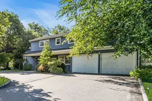 43 Jonathan Dr, Edison, NJ 08820 - Photo 1