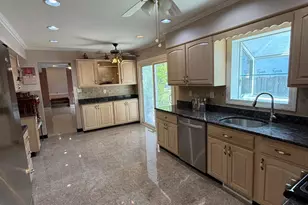 43 Jonathan Dr, Edison, NJ 08820 - Photo 13