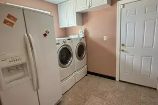 43 Jonathan Dr, Edison, NJ 08820 - Photo 15
