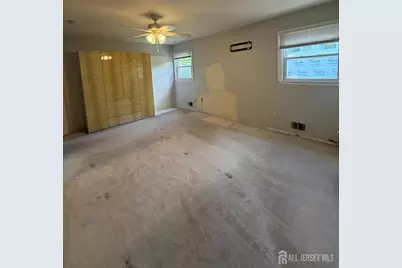 43 Jonathan Drive, Edison, NJ 08820 - Photo 23