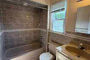 43 Jonathan Dr, Edison, NJ 08820 - Photo 25