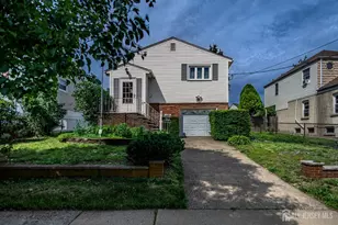 149 Strawberry Hill Ave, Woodbridge Township, NJ 07095 - Photo 1