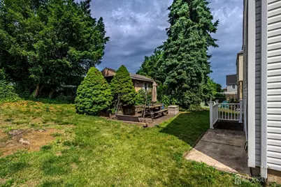 149 Strawberry Hill Avenue, Woodbridge Township, NJ 07095 - Photo 5