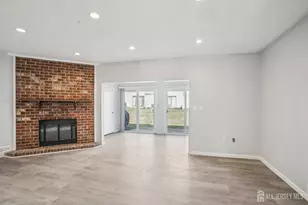 204 Hampshire Ct, Piscataway Township, NJ 08854 - Photo 3