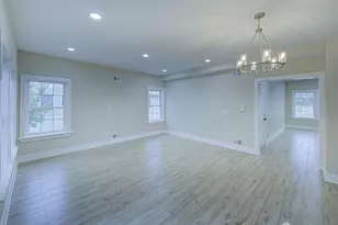 8 Travers Ave, Edison, NJ 08817 - Photo 3