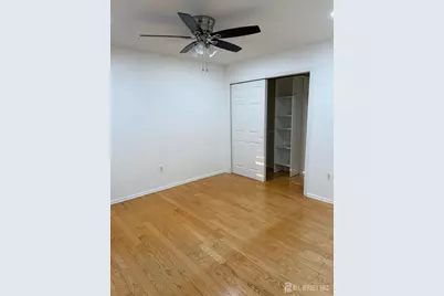 63 Prestwick Way #63, Edison, NJ 08820 - Photo 5