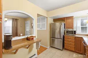 219 Julius St, Iselin, NJ 08830 - Photo 7