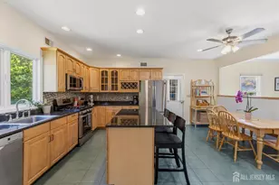28 Wadsworth Ave, Metuchen, NJ 08840 - Photo 11