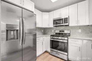 864 Court St, Woodbridge Township, NJ 07095 - Photo 13