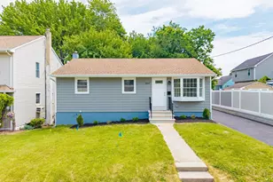 864 Court St, Woodbridge Township, NJ 07095 - Photo 1