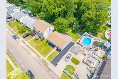 864 Court Street, Woodbridge Township, NJ 07095 - Photo 3