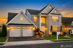 19 Whistling Straits Dr, Monroe Township, NJ 08831 - Photo 1