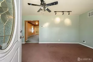 27 S Lenola Road S, Moorestown, NJ 08057 - Photo 3
