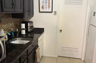 1 Arrowwood Ln, South Brunswick Township, NJ 08852 - Photo 5