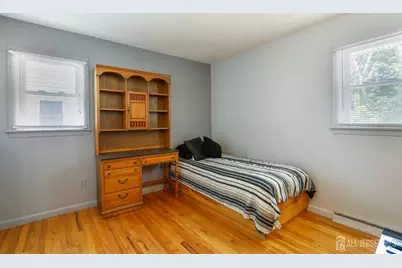101 Austin Avenue, Old Bridge Township, NJ 08857 - Photo 17